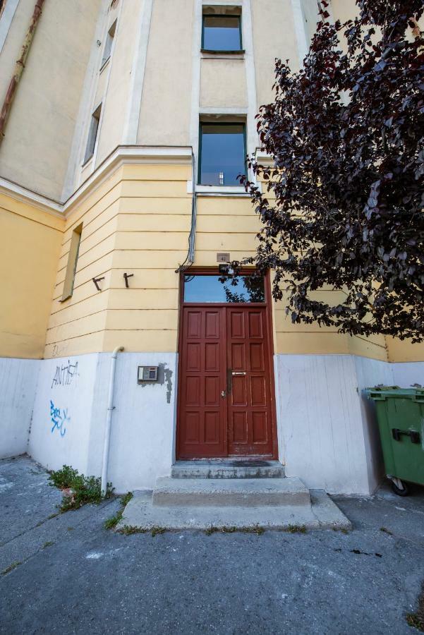 Viola Family Free Parking Apartment